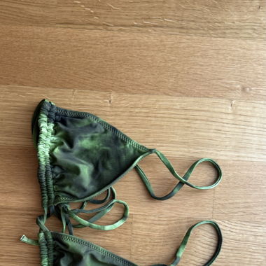 tie and dye hair de bikini vert UNDIZ