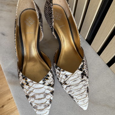 San Marina Pumps