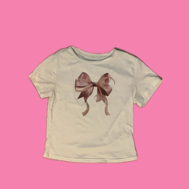 T-shirt con fiocchi