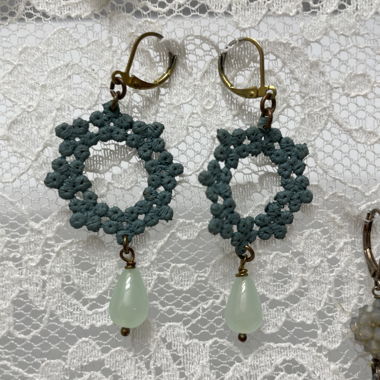 Boucles d’oreilles pendantes au crochet