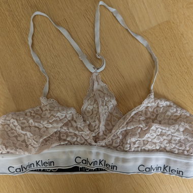 Brassière en dentelle Calvin Klein rose