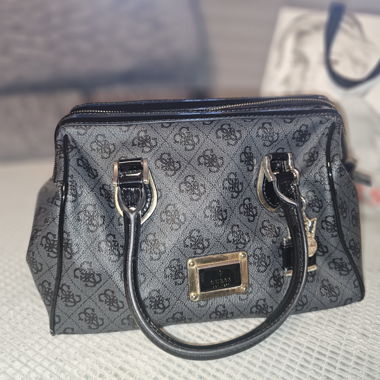 Guess bag