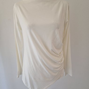 Top a maniche lunghe color avorio