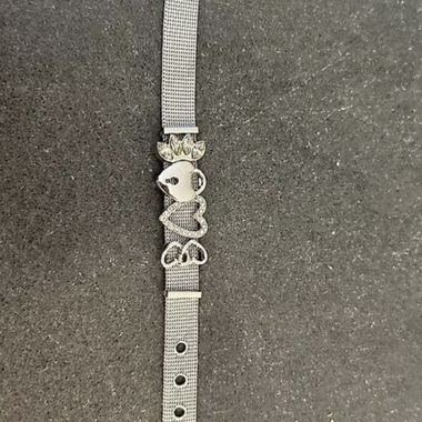 Silbernes Armband mit Anhängern heidmann