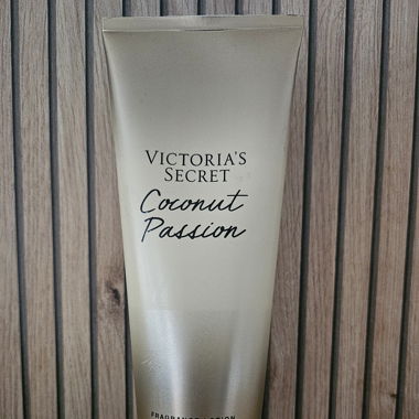 VICTORIA'S SECRET 