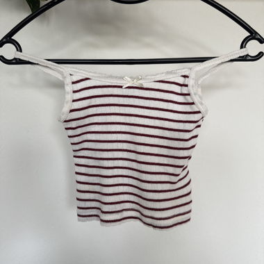 Gestreiftes Top
