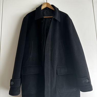 Manteau court noir en laine et cachemire – Taille 52
