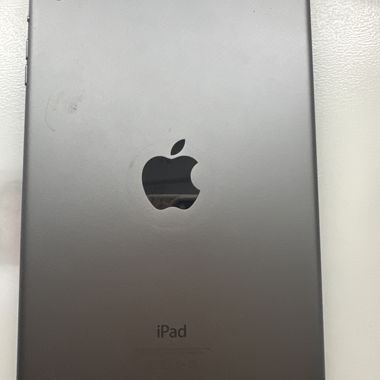 Apple iPad Grey