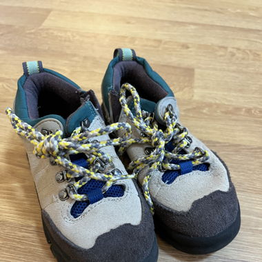 Zara Trekking Schuhe 