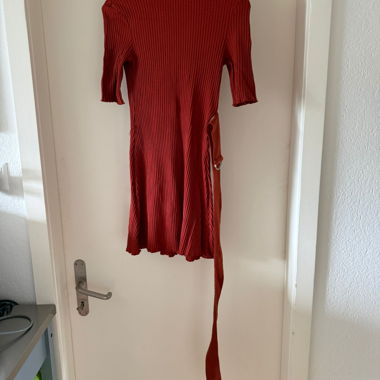 Abito in maglia rosso Mango Basics S