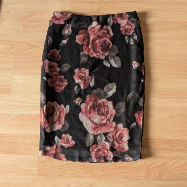 Gonna a matita fiorata con rose, tg. L