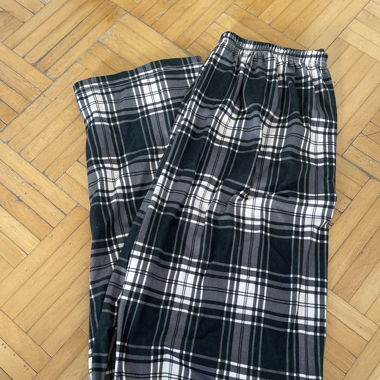 Karo Pjama Hose