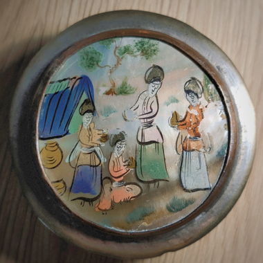 Boîte à Bibelots Persane Peinte à la Main