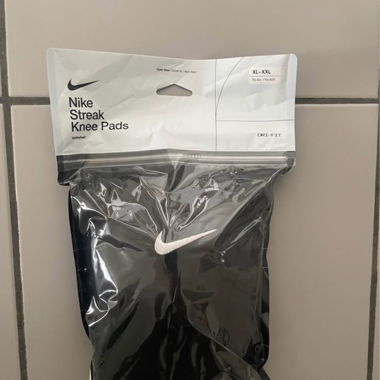 Knieschoner Nike 