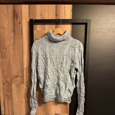 Calvin Klein Cable Knit Sweater