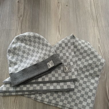 Set bonnet et écharpe LV
