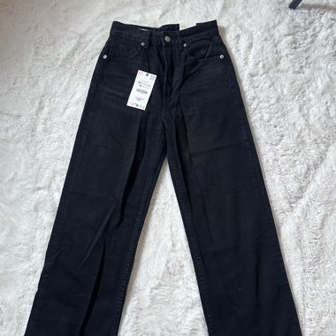 Jeans Zara taille haute Gr. 34
