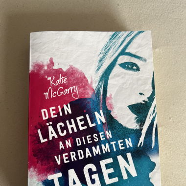 Buch: Dein Lächeln an diesen verdammten Tagen 
