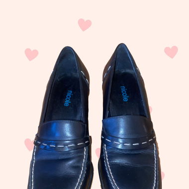 Chaussures en cuir à talons taille 35