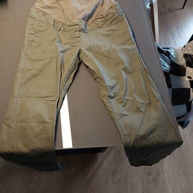 Maternity trousers