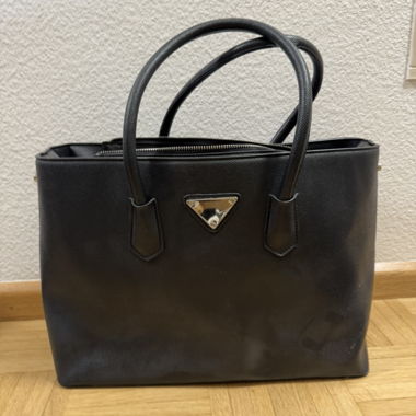 Handtasche