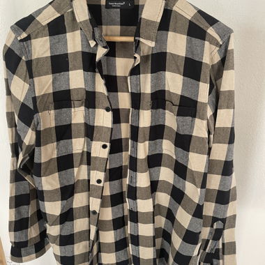 Checkered flannel shirt