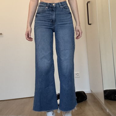 Wide High Waist Jeans