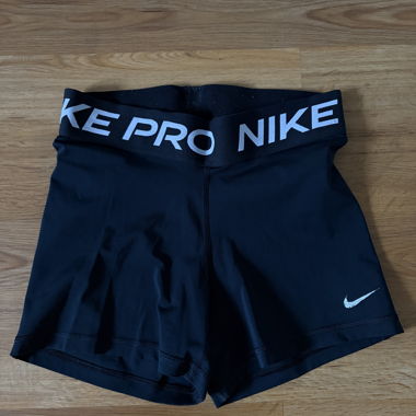 Nike Pro Shorts S