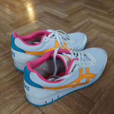 Turnschuhe