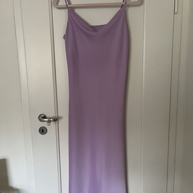 Robe midi lila YAS