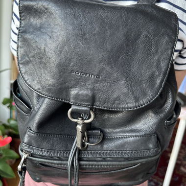 Schwarzer Sabrina Leder-Rucksack