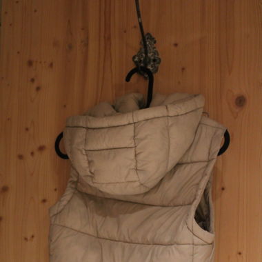 Beige cropped Weste