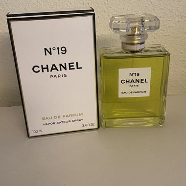 Chanel N19 edp