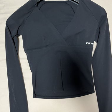 DFYNE schwarzes Langarmshirt