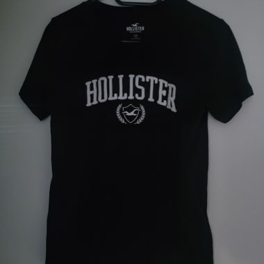 Hollister T-Shirt