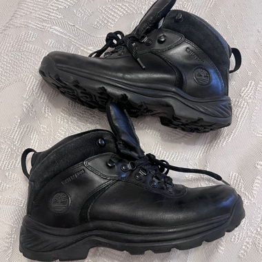 Schwarze Timberland-Stiefel