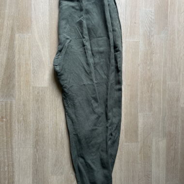 Linen trousers Olivers olive green