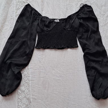 Schwarze Blouse - Bershka