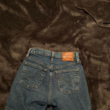 Levis Shorts 501 W23 