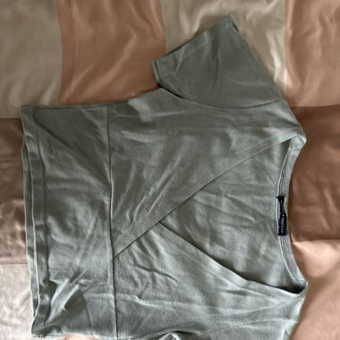 Brandy Melville T-shirt