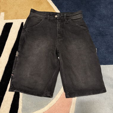 Jorts noirs Derschutze