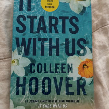 IT STARTS WITH US - Colleen Hoover - libro