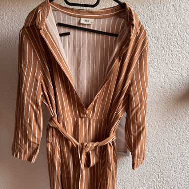 Gestreiftes Kleid