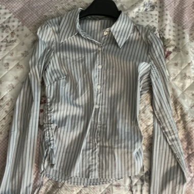 Gestreiftes Damenhemd Bershka