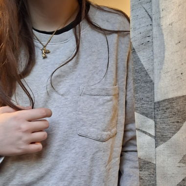Comfy beige crewneck 🤍🤎