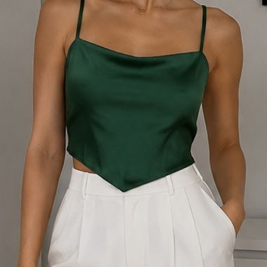 Top in raso verde con spalline