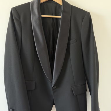Zara Black Tuxedo Blazer