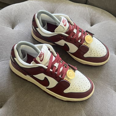Nike dunk low special edition bordeauxrot