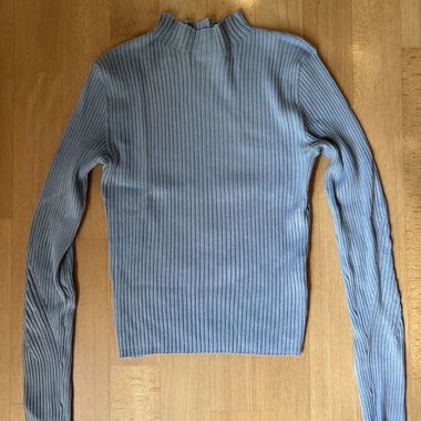 Maglione a coste blu