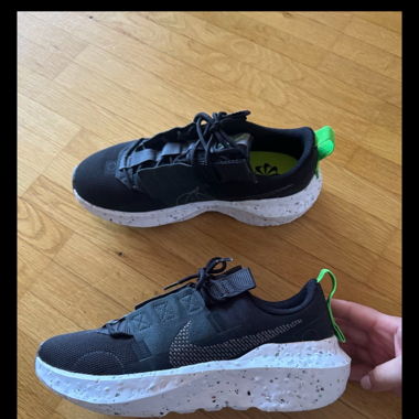 Nike Sport Schuhe 
